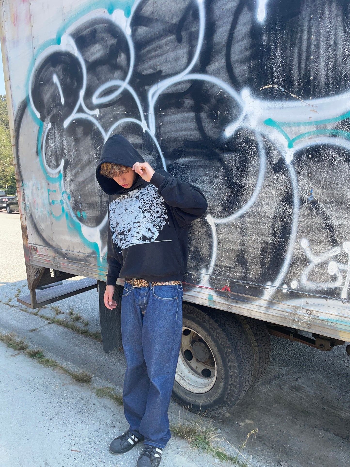 ILLNESS HOODIE